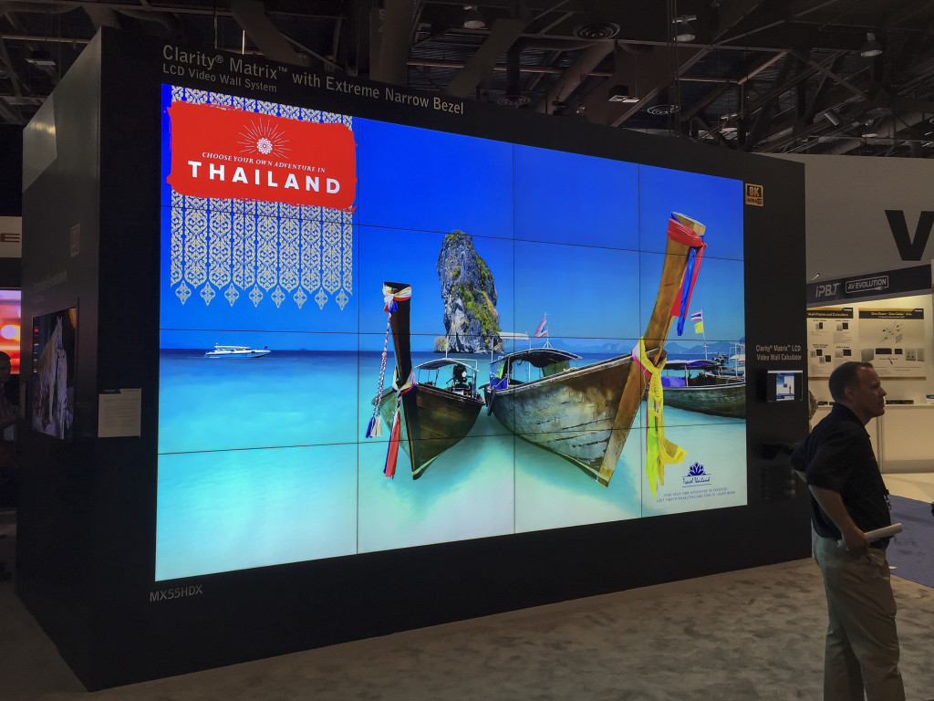 Digital retail screen content made for Planar signage display at the Infocomm tradeshow
